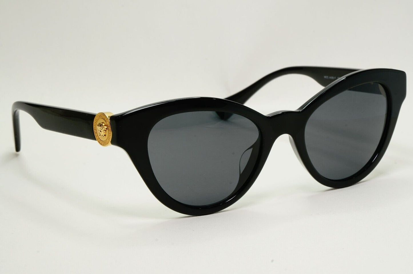 Versace Sunglasses Black Gold Medusa Glossy Cat Eye MOD 4435-F GB1/87 52mm