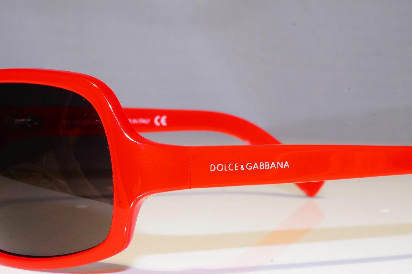 Authentic DOLCE & GABBANA Boxed Vintage Sunglasses Red Square DG 418 M57 25844