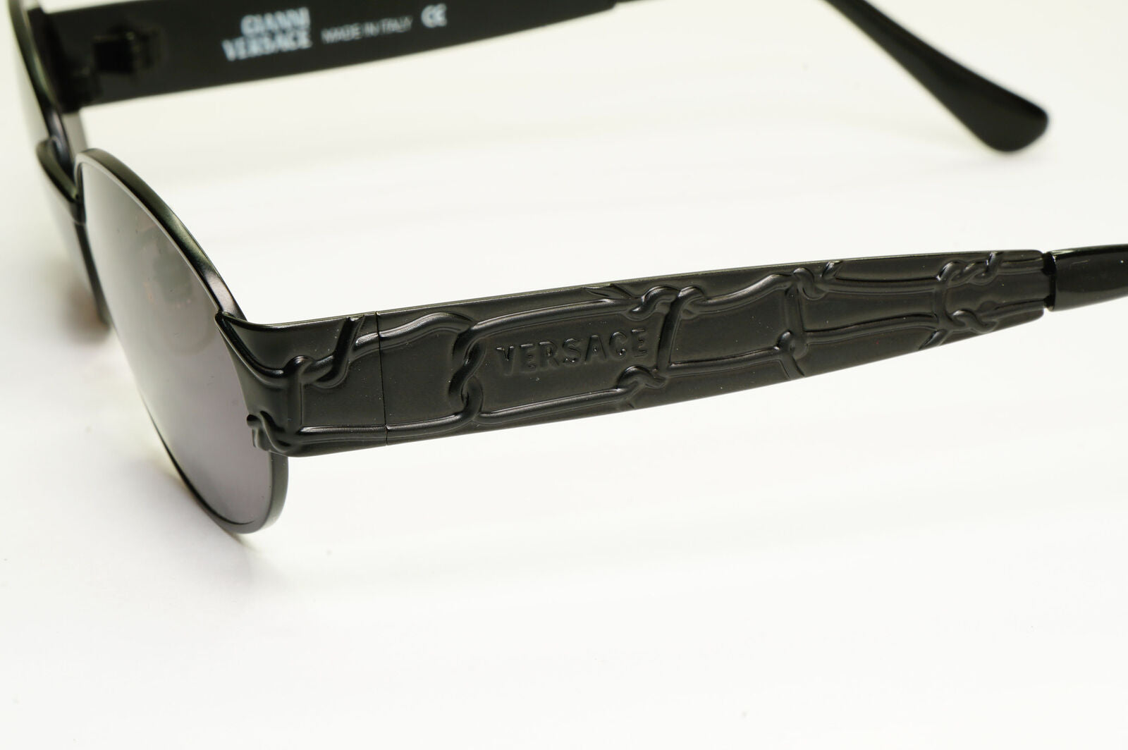Gianni Versace Sunglasses 1996 Vintage Unisex Black Metal GV MOD X05 COL 028