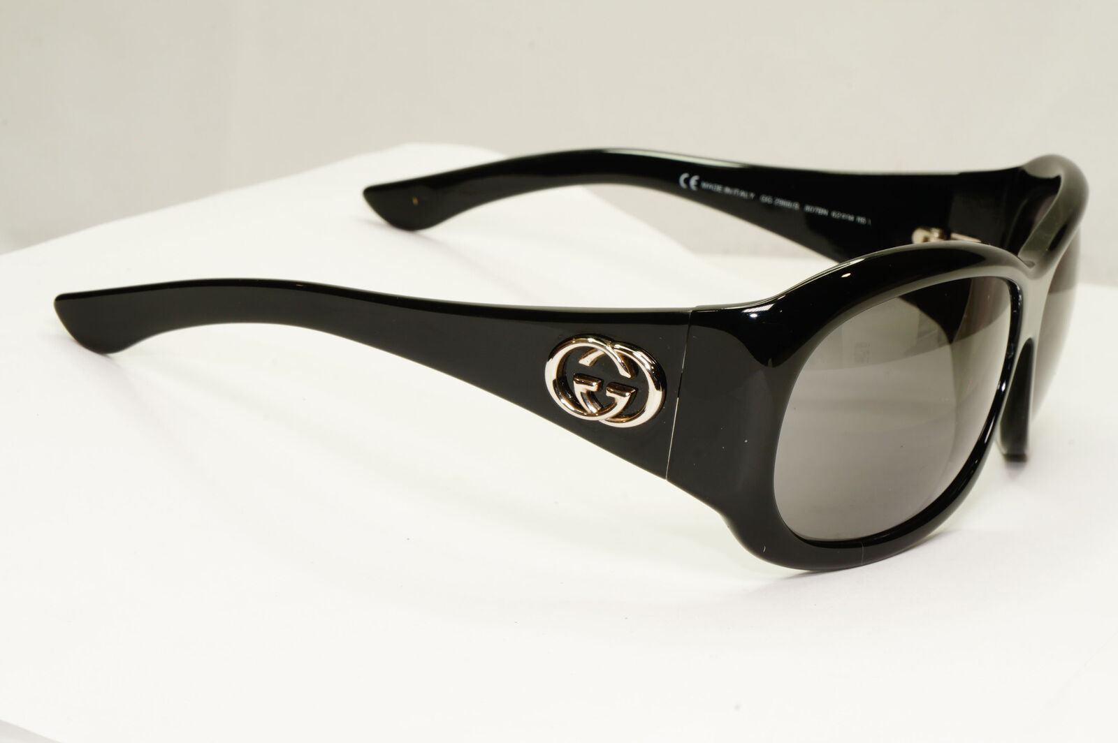 Gucci 2007 Sunglasses Vintage Black Silver Square GG 2966/S 807BN 071222