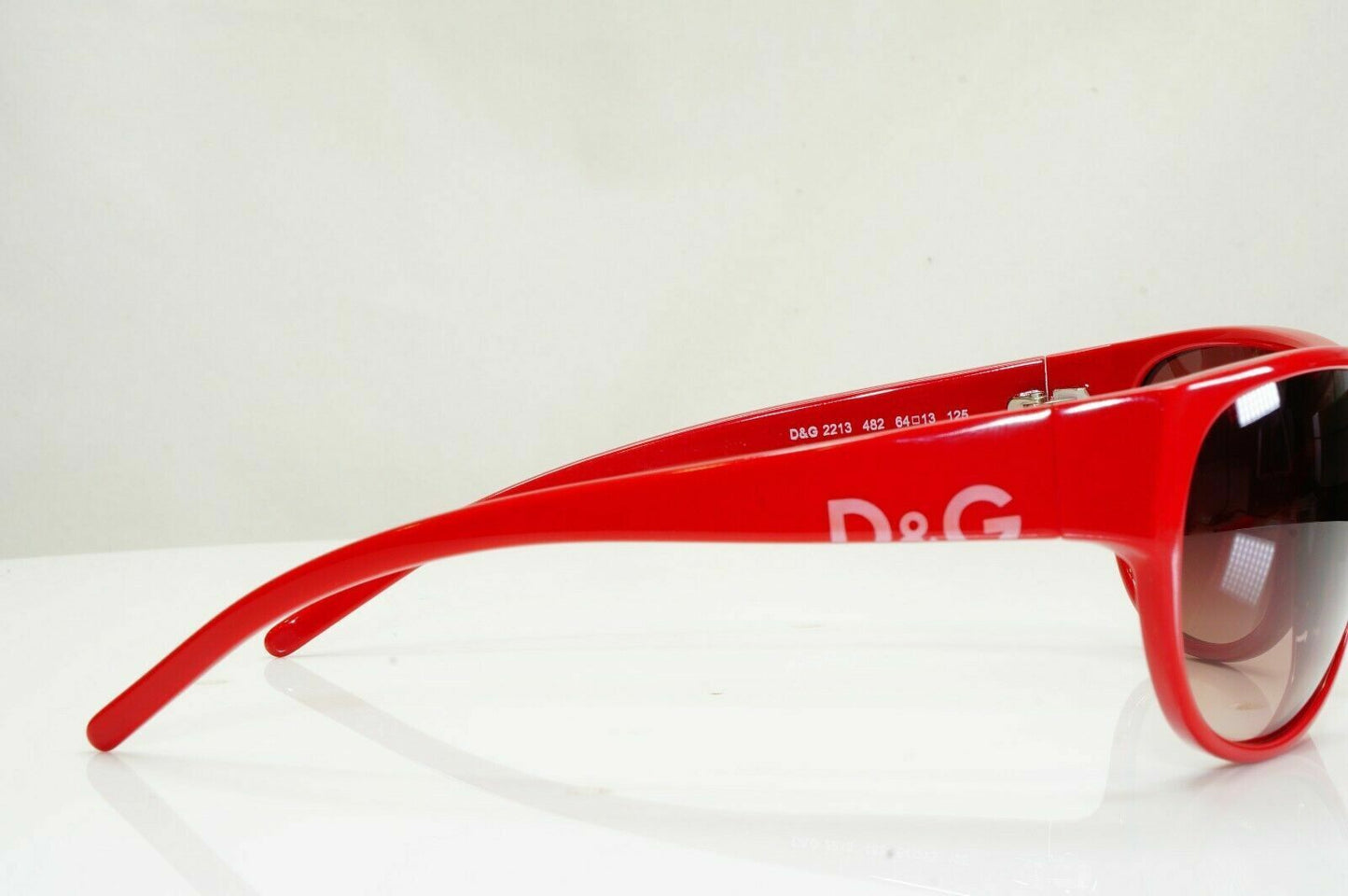 Authentic DOLCE & GABBANA Mens Womens Vintage Sunglasses Red DG 2213 482 27308
