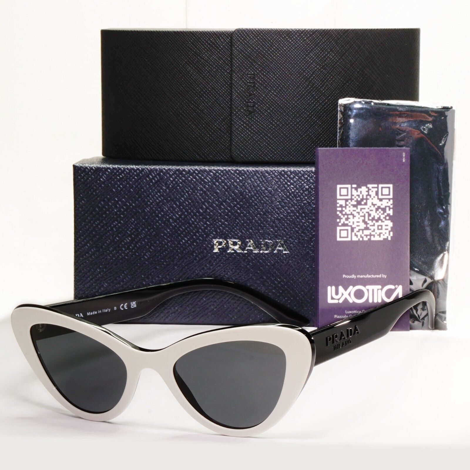 Prada Sunglasses White Black Cat Eye Milano Designer PR13YS SPR 13Y 10A-5S0 [a]