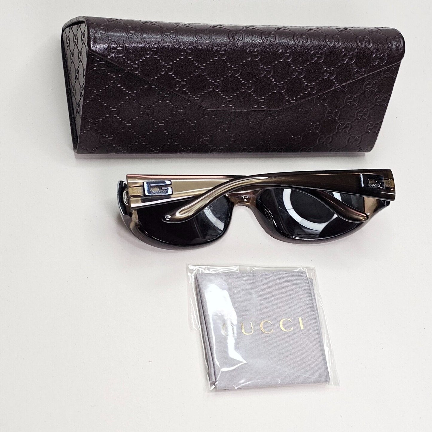 Gucci Sunglasses 1998 Vintage Olive Brown Rectangle GG 2456/S E8K 55mm 050824