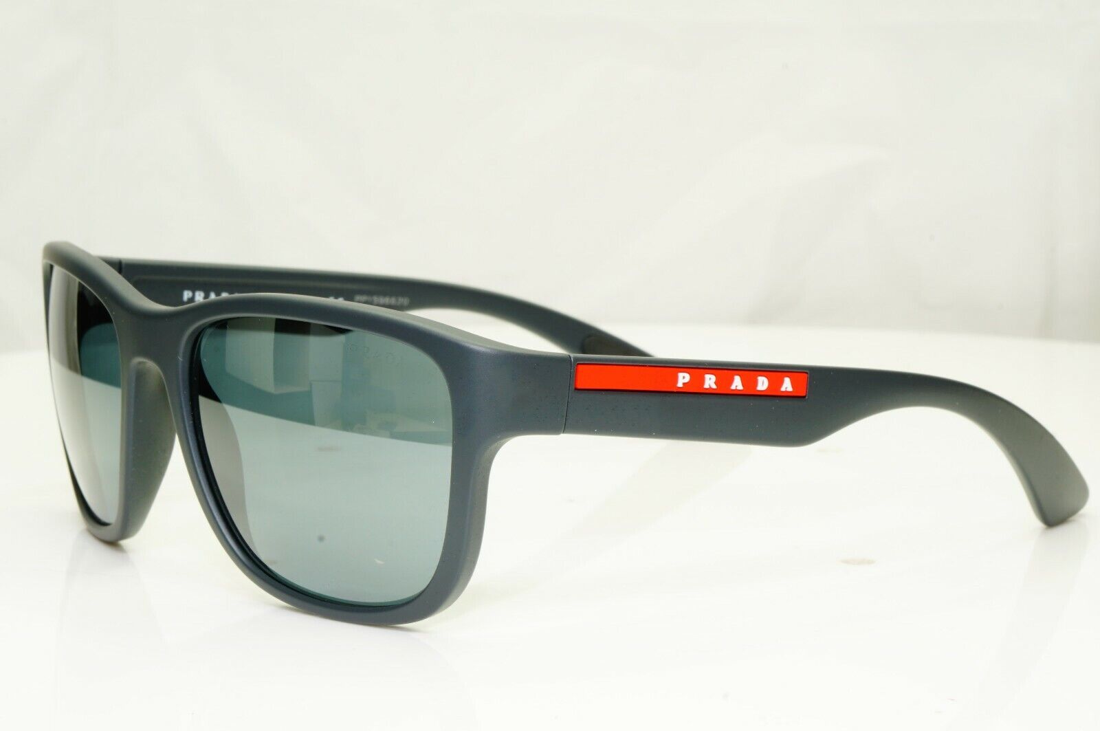 Authentic Prada Mens Grey Sunglasses Square Mirror SPS 01U UFK-5L0 Red Stripe