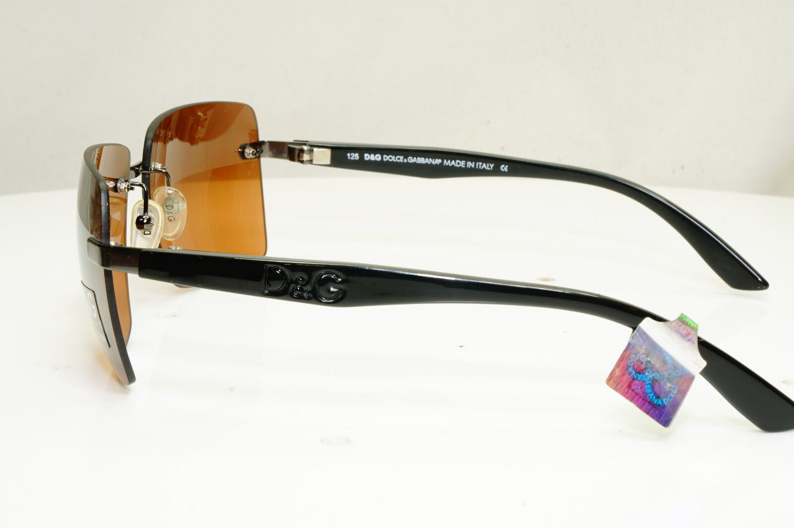 Authentic DOLCE & GABBANA Womens Vintage Sunglasses Black D&G 2091 187 30826