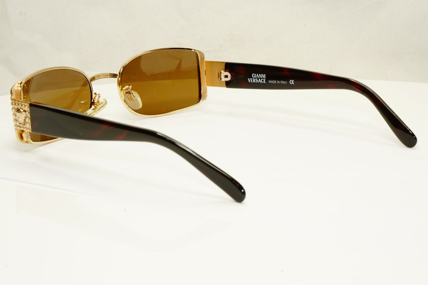 Gianni Versace 1996 Vintage Gold Medusa Brown Metal Sunglasses MOD X40 COL 030