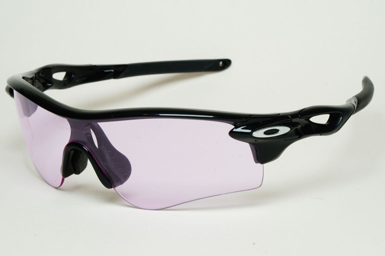 Oakley Sunglasses Radarlock Path (A) Black Prizm Low Light Shield OO 9206 06