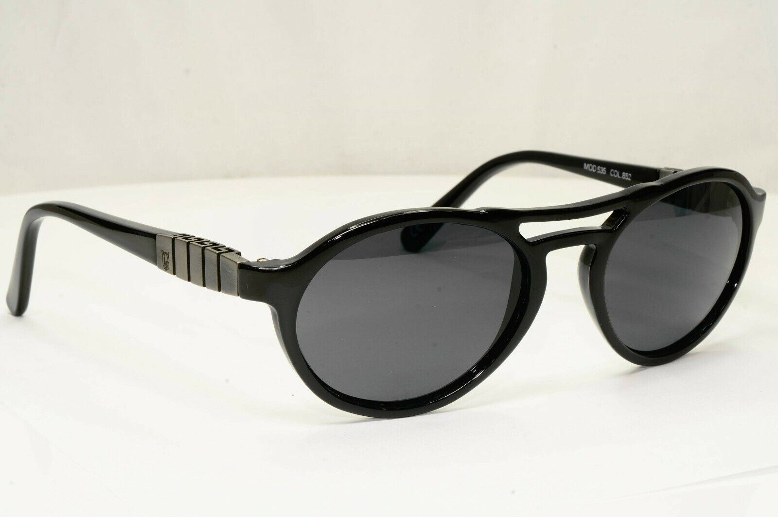 Gianni Versace 1996 Mens Vintage Black Pilot Sunglasses Meander MOD 535 COL 852