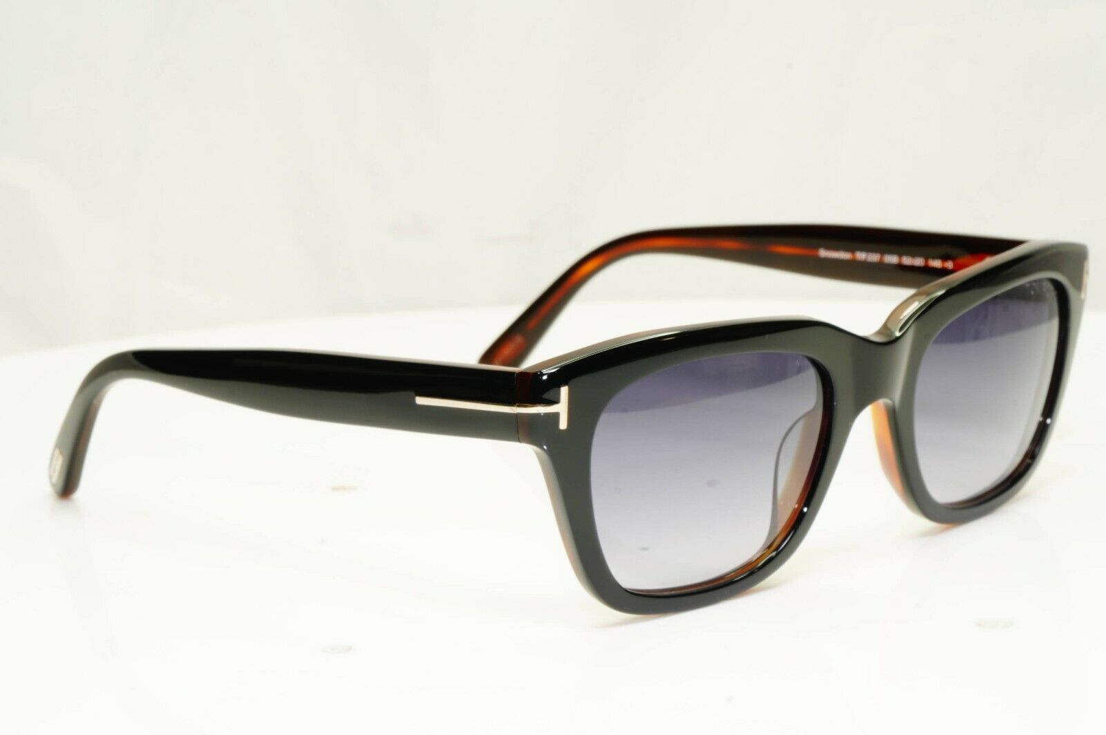Authentic TOM FORD Sunglasses Black Spectre Snowdon TF 237 05B 52mm James Bond