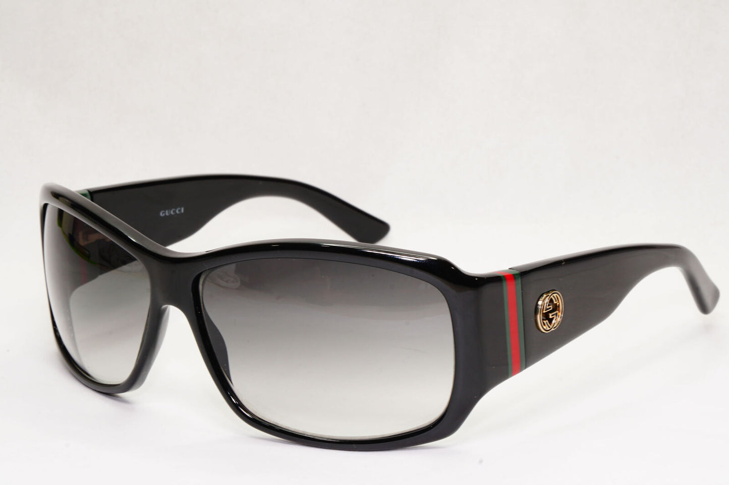 Gucci Sunglasses 1999 Vintage Black Gradient Red Green GG 2592/S BMSLF 131223
