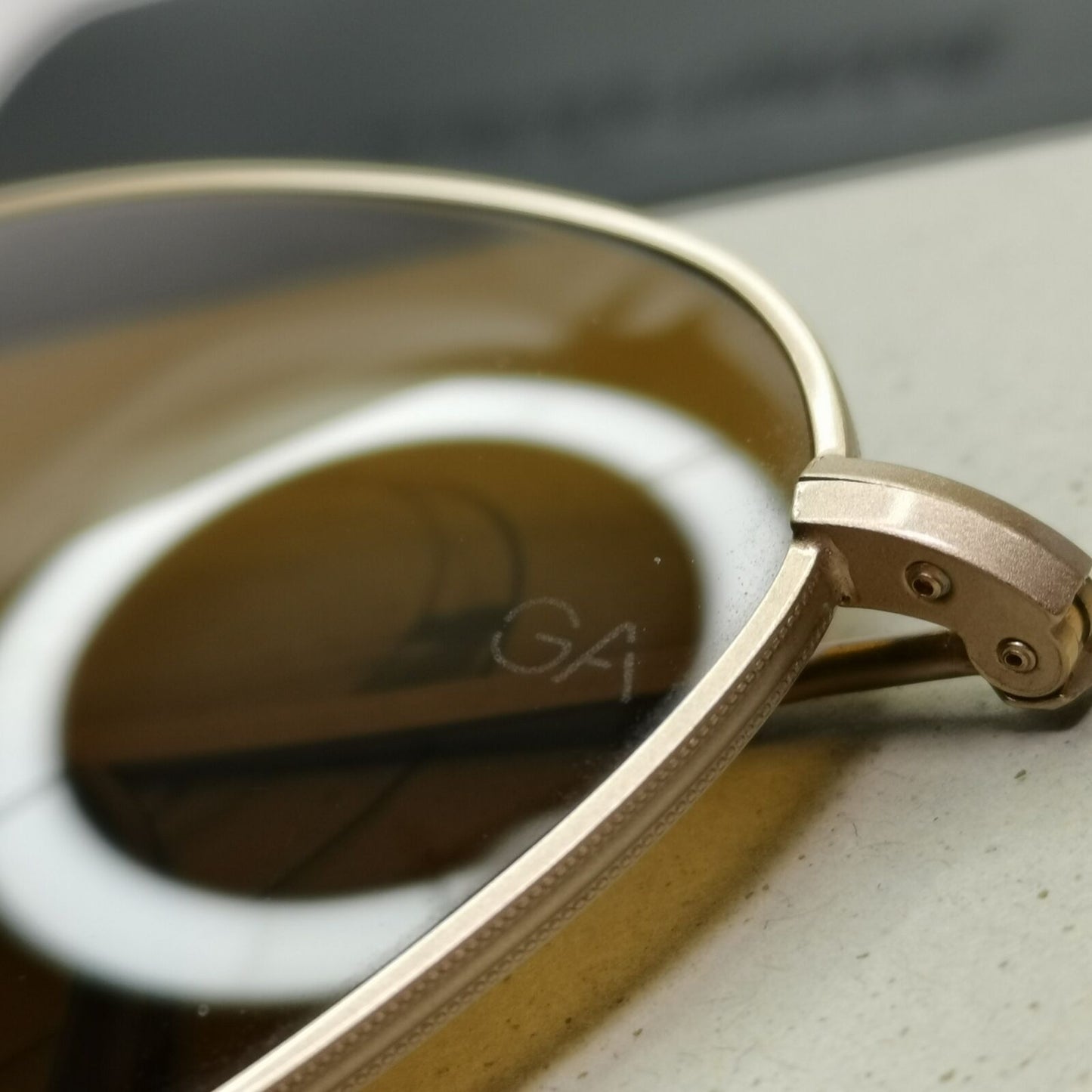 Authentic Giorgio Armani 1997 Vintage Sunglasses Metal Gold Mens Womens 619 703