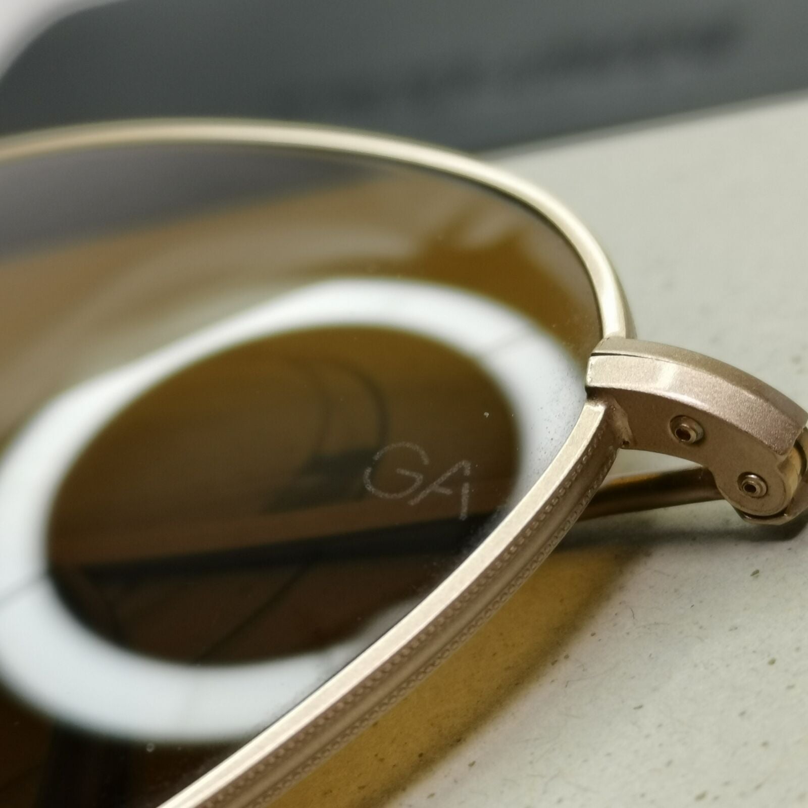 Authentic Giorgio Armani 1997 Vintage Sunglasses Metal Gold Mens Womens 619 703