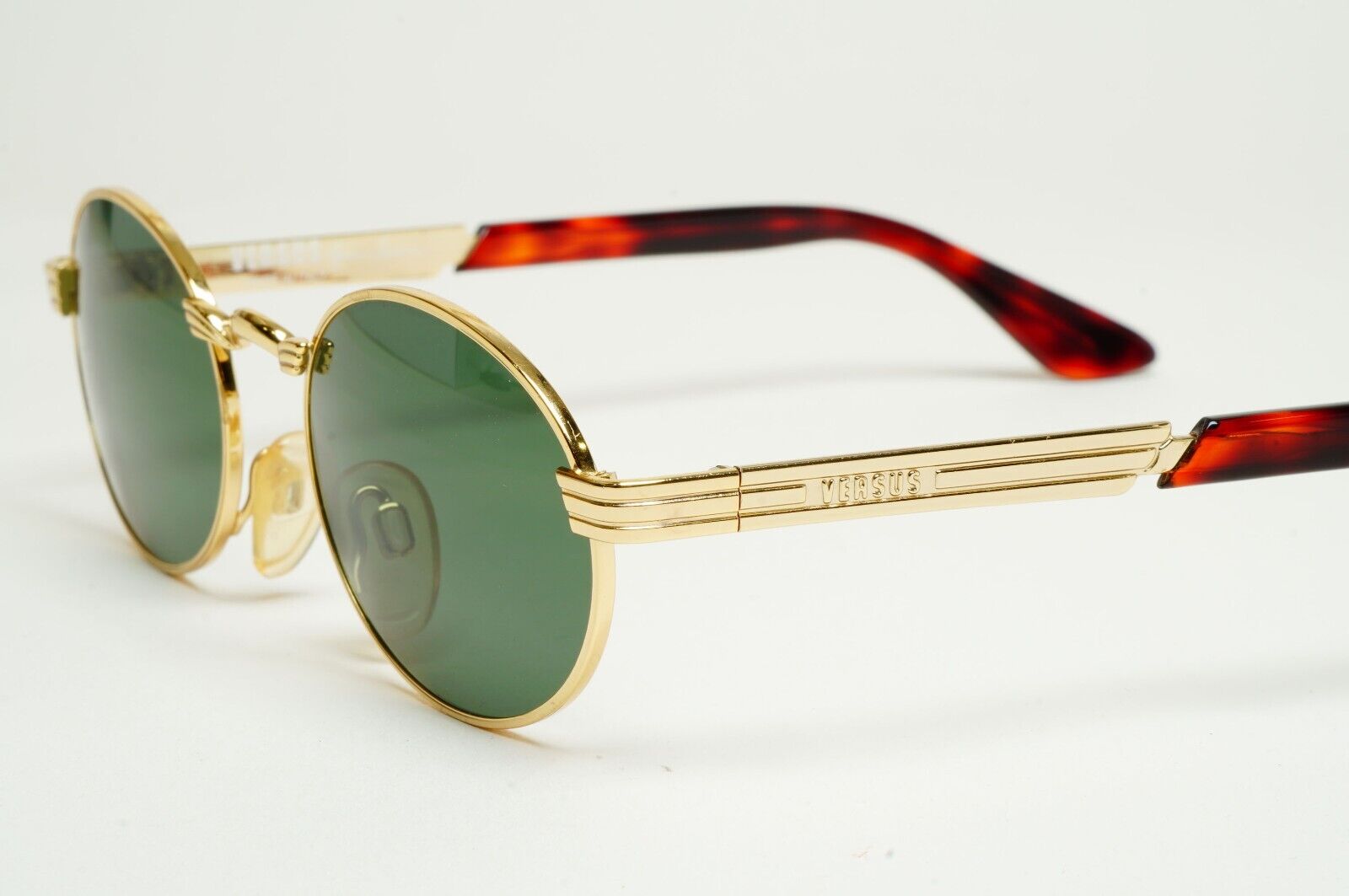 Versus Sunglasses 1996 by Gianni Versace Vintage Gold Green Oval MOD F07 COL 030
