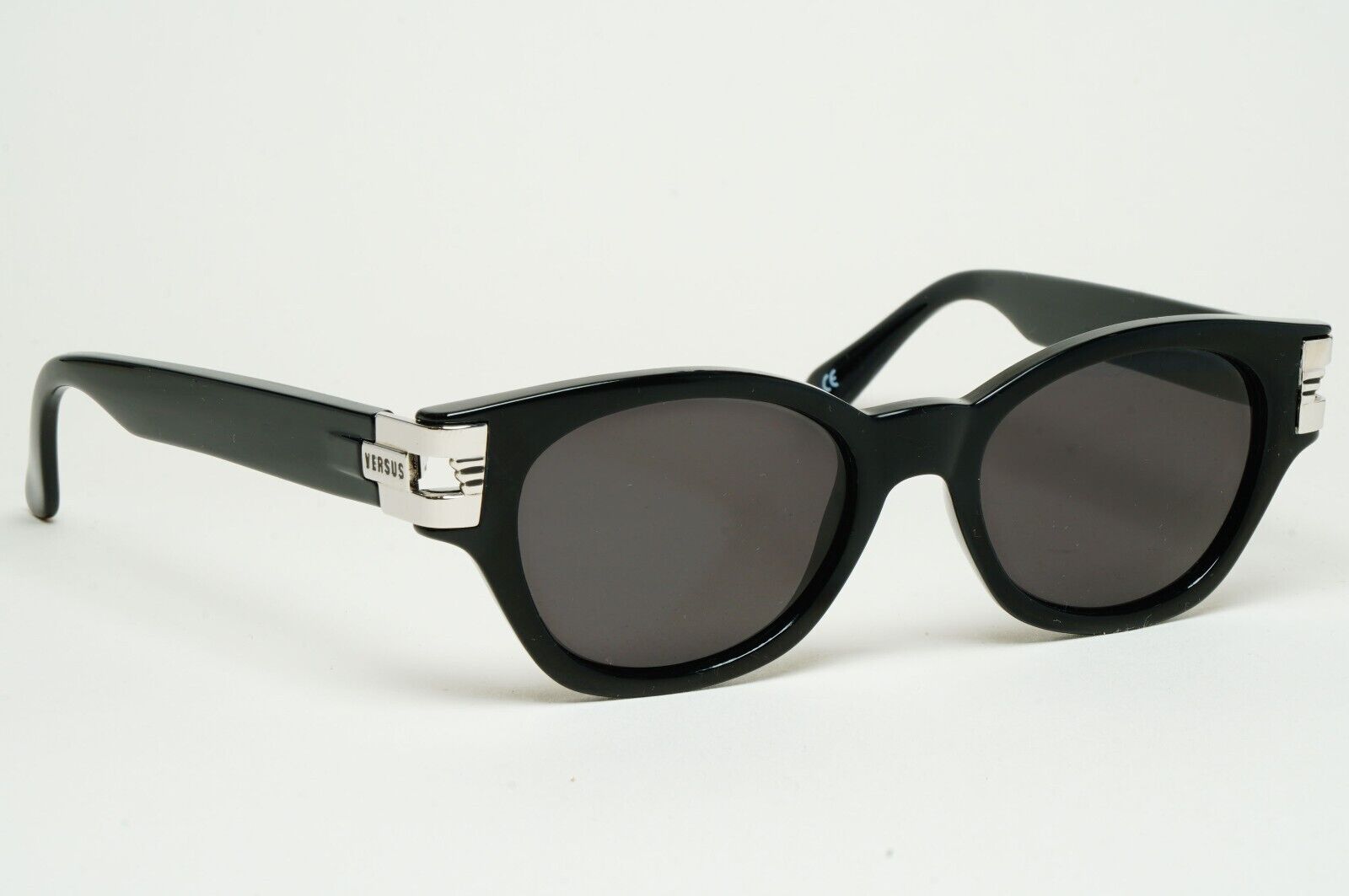 Versus Sunglasses 1996 by Gianni Versace Vintage Black Silver MOD E28 COL 852