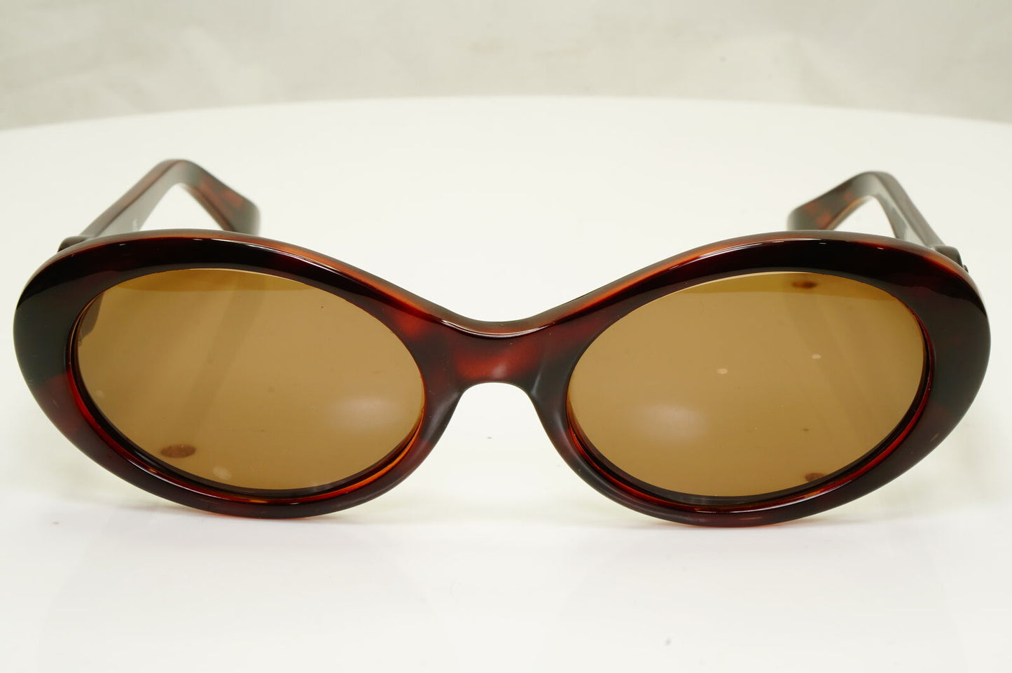 Gianni Versace 1996 Womens Vintage Brown Medusa Oval Sunglasses MOD 342 COL 900