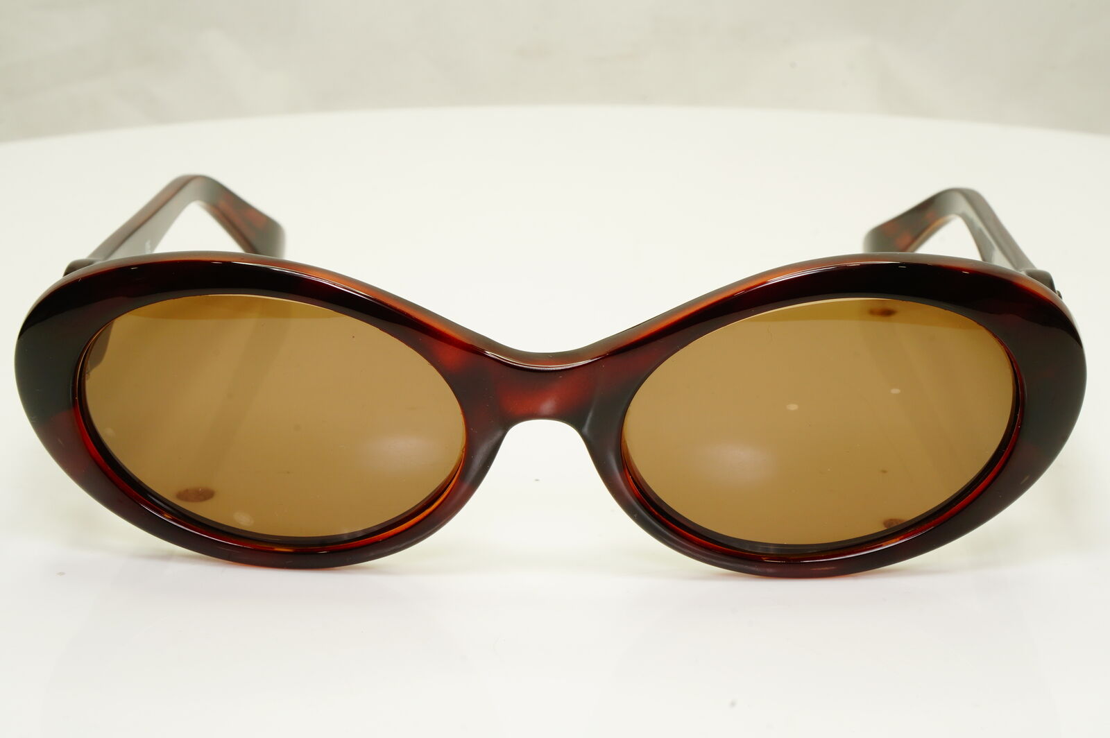 Gianni Versace 1996 Womens Vintage Brown Medusa Oval Sunglasses MOD 342 COL 900