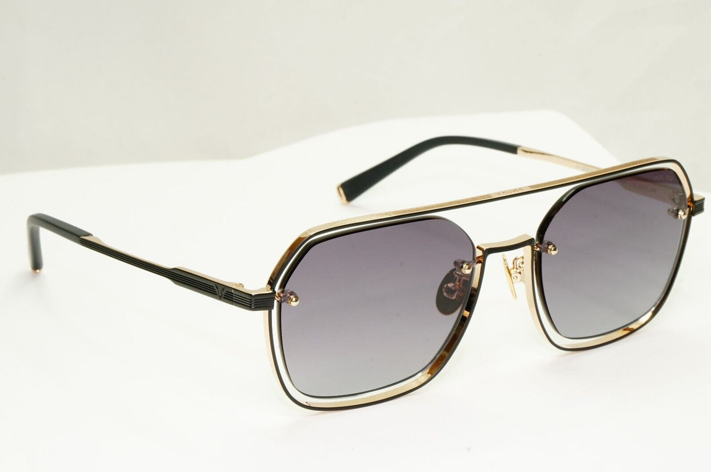 Police Lewis Hamilton F1 Sunglasses Gold Black Gradient Pilot SPL E18 COL 302Y