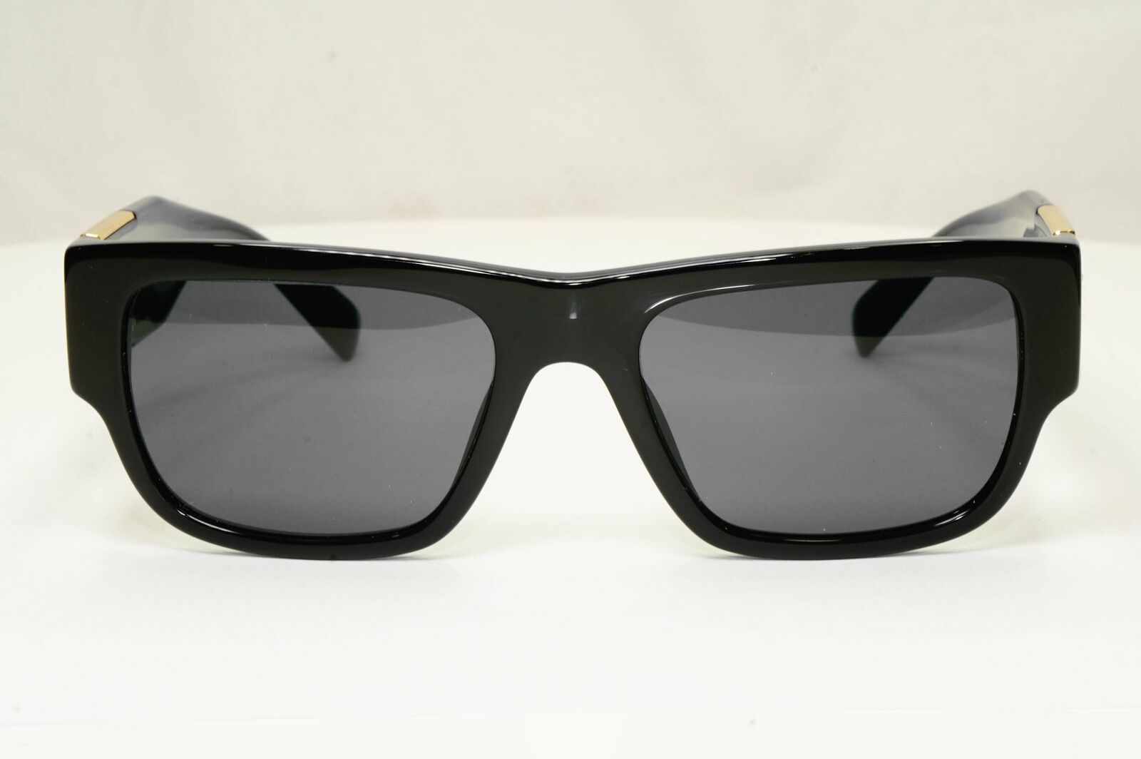 Versace Sunglasses Black Medusa Gold Square Biggie MOD VE 4406 GB1/87