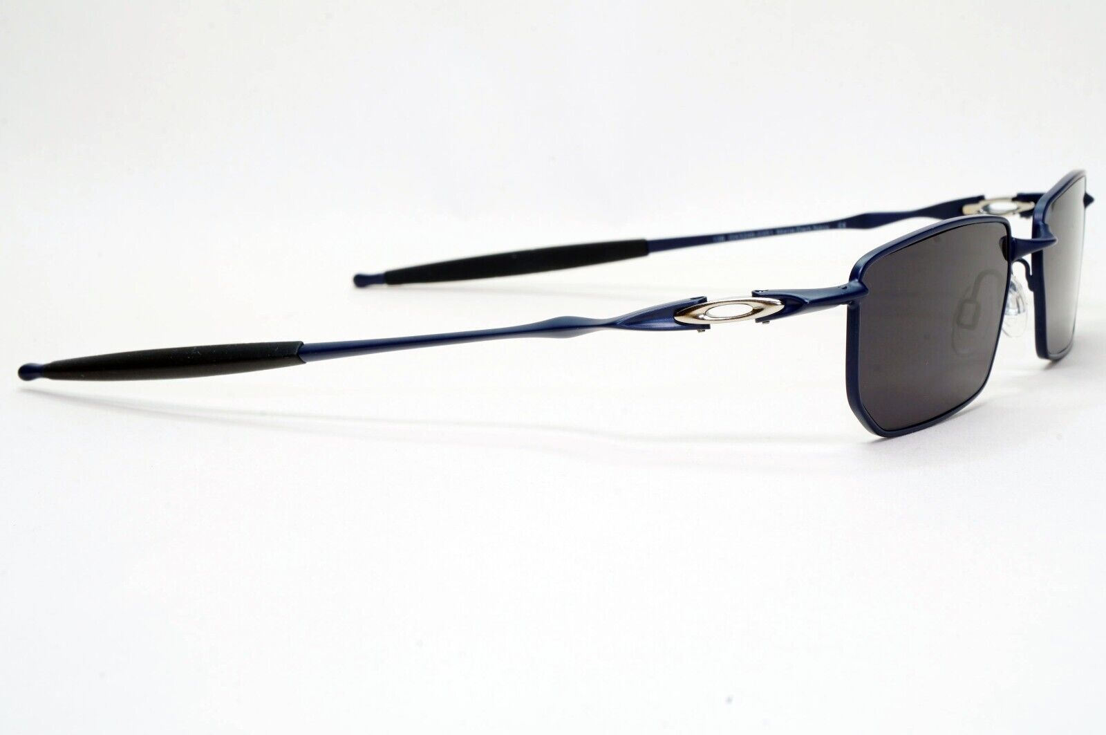 Oakley Sunglasses Outer Foil Dark Navy Matte Black Metal OX 3246 03 51mm