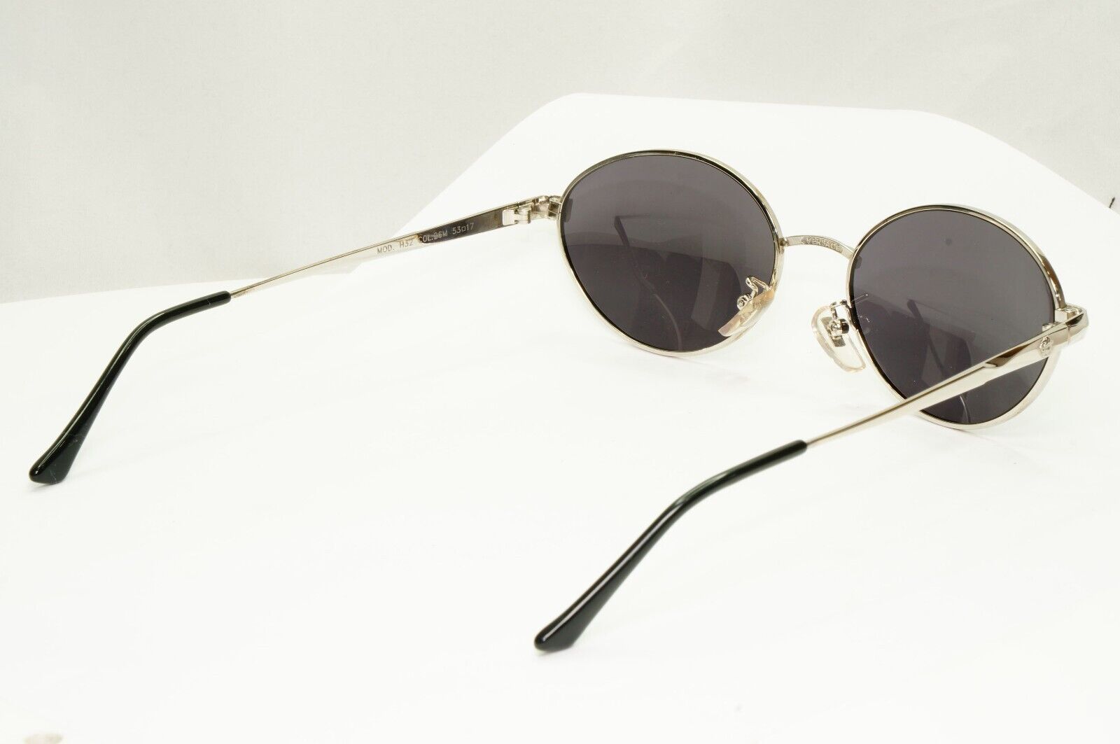 Gianni Versace 1995 Sunglasses Vintage Silver Black Metal Medusa MOD H32 COL 26M
