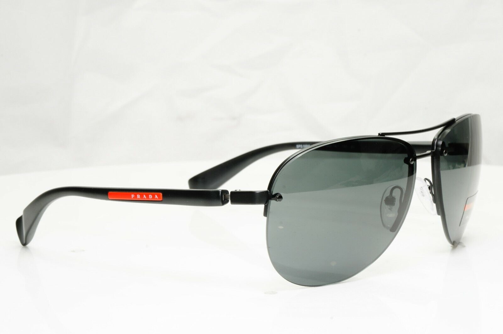 Authentic Prada Mens Sunglasses Black Pilot SPS 56M 1BO-1A1 Rossa Red Stripe