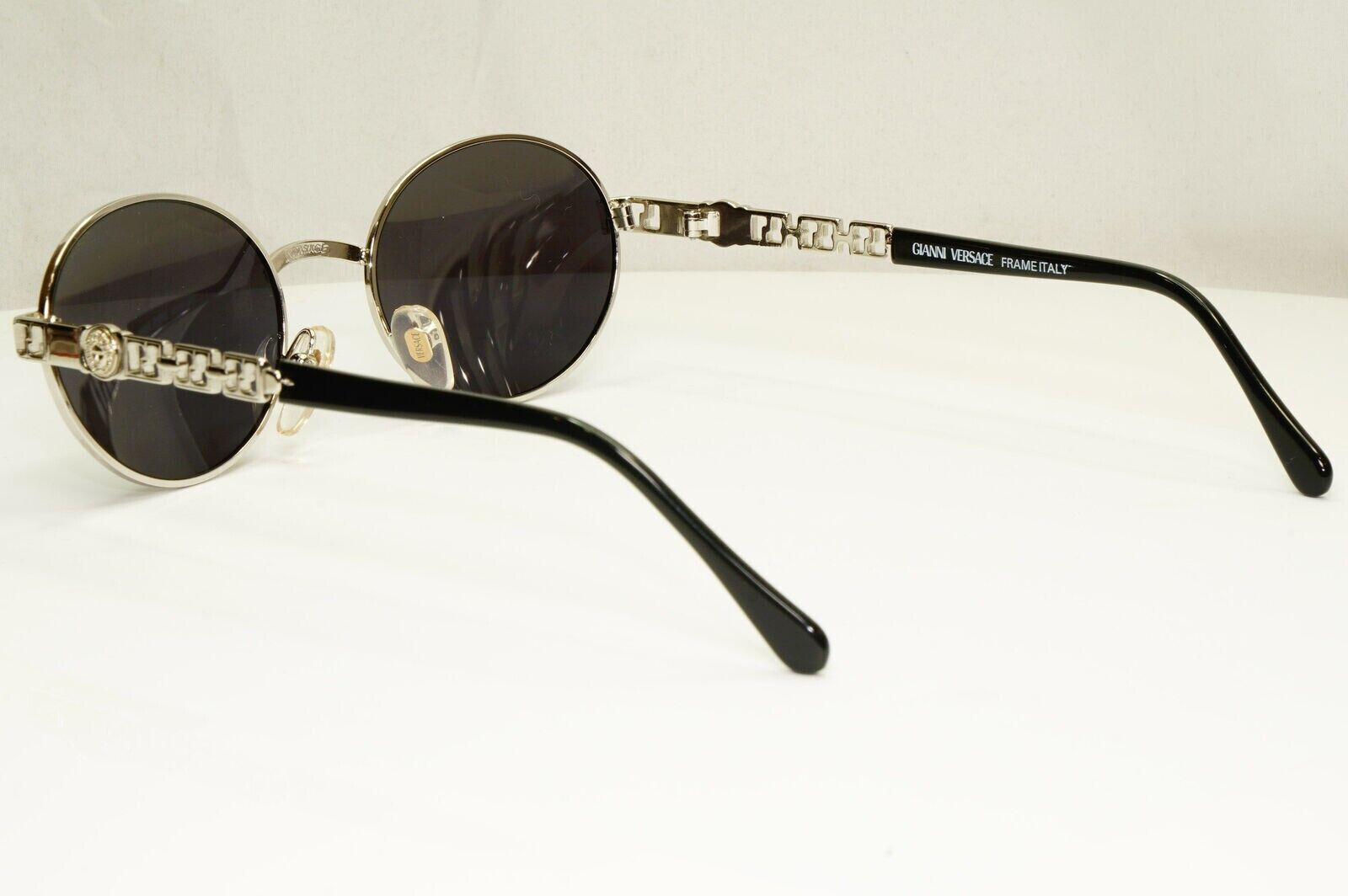 Gianni Versace 1995 Vintage Silver Medusa Round Black Sunglasses MOD G43 COL 26M