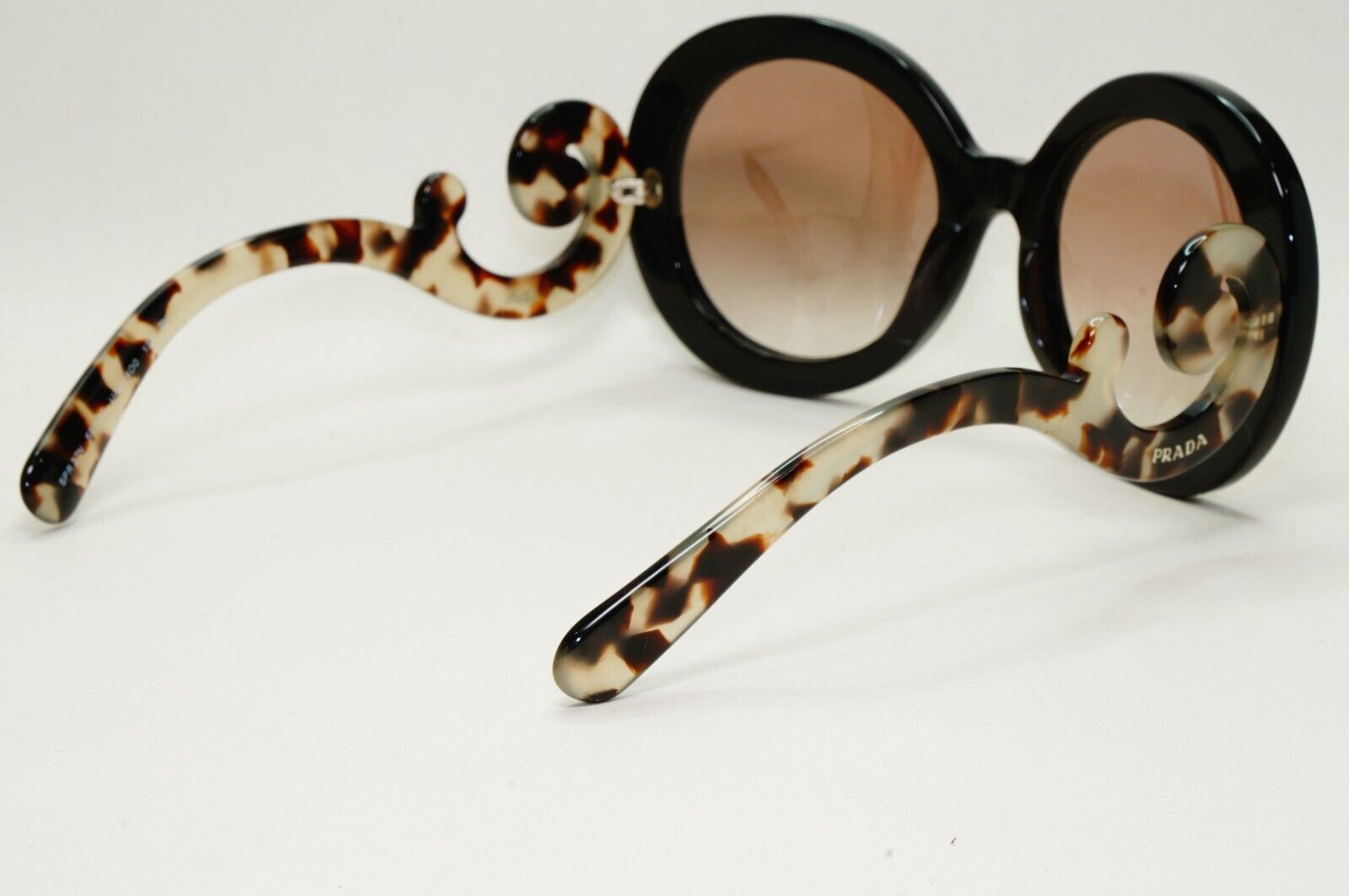 Prada Sunglasses Baroque Swirl Round Black Marble PR27NS SPR 27N UAO-4O0 141024