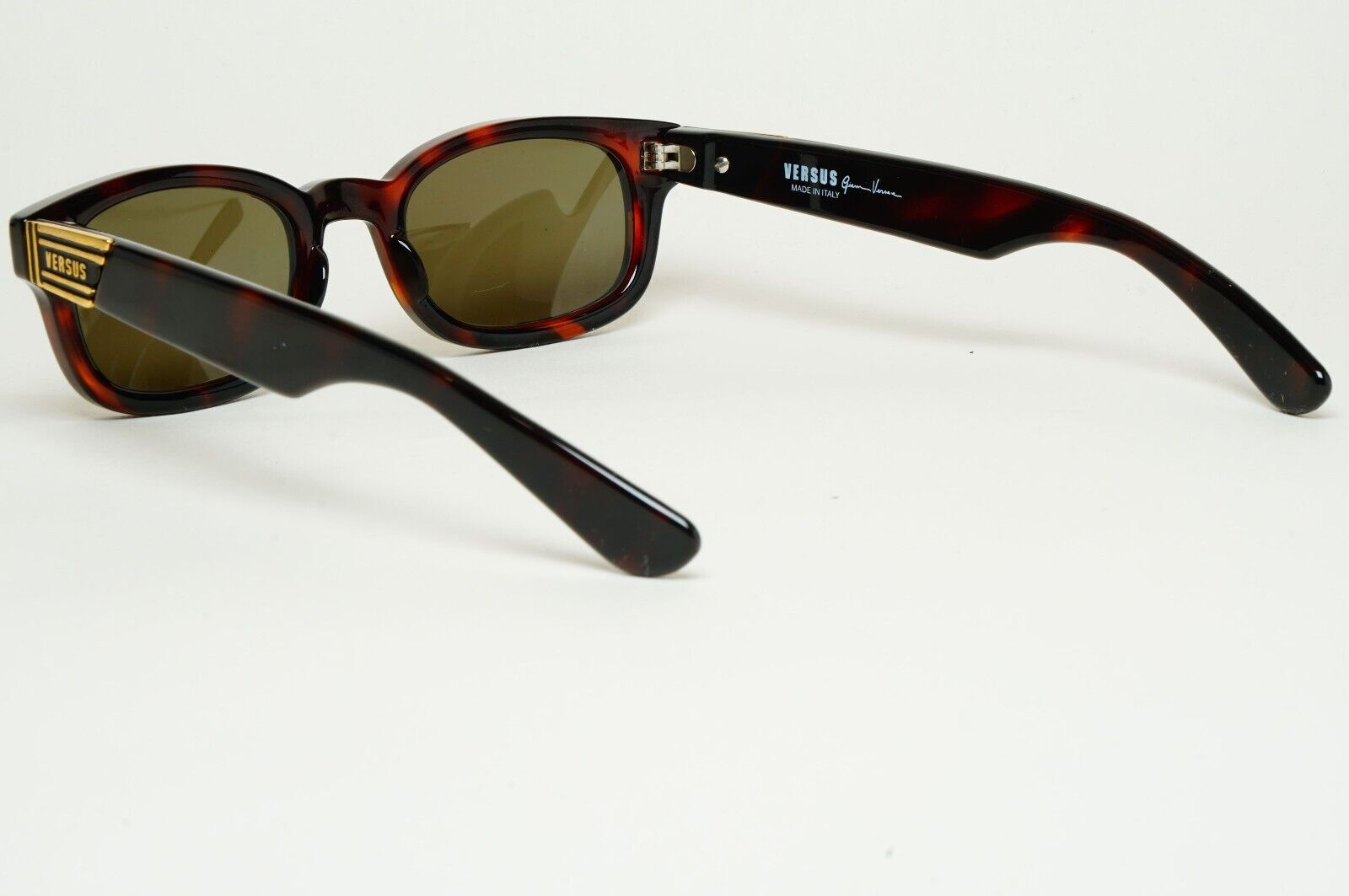 Versus Sunglasses 1996 by Gianni Versace Vintage Brown Gold MOD EZ8 COL 649