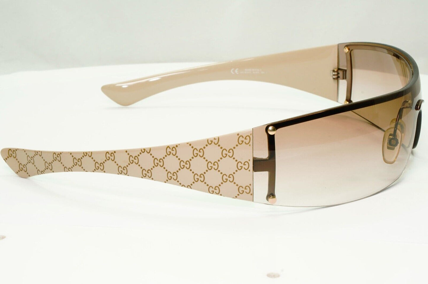 Gucci Sunglasses 2005 Vintage Monogram Shield Beige Wrap GG 1824/S BLKDL 261024