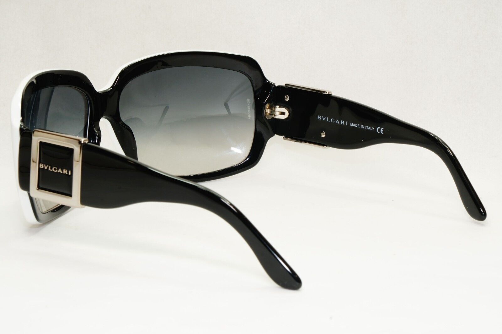 Bvlgari Sunglasses 2008 Vintage White Black Grey Gradient 8024 882/8G 121223