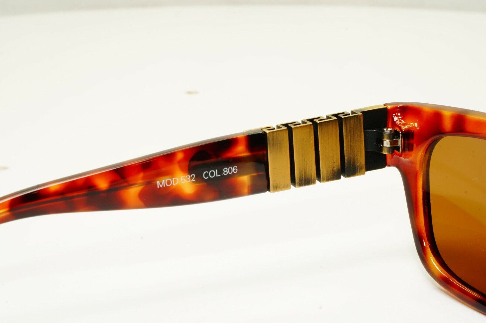 Gianni Versace 1996 Mens Vintage Brown Square Sunglasses Meander MOD 532 COL 806