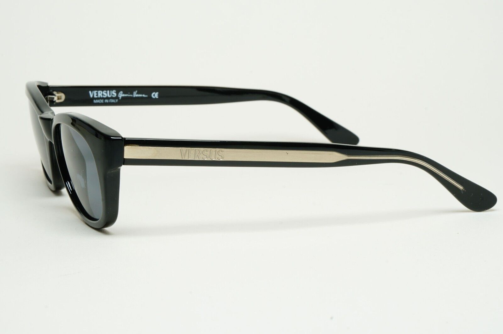 Versus Sunglasses 1996 by Gianni Versace Vintage Black Grey MOD E54 COL 852