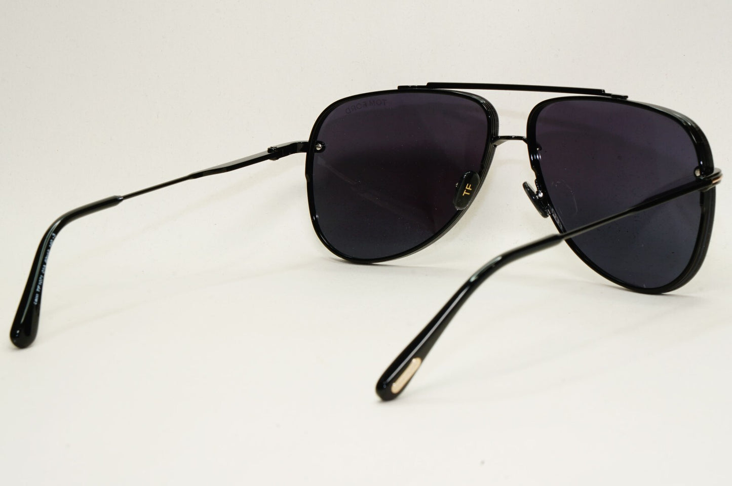 Tom Ford Sunglasses Black Glossy Metal Pilot Leon FT1071 TF 1071 01A 62mm [a]
