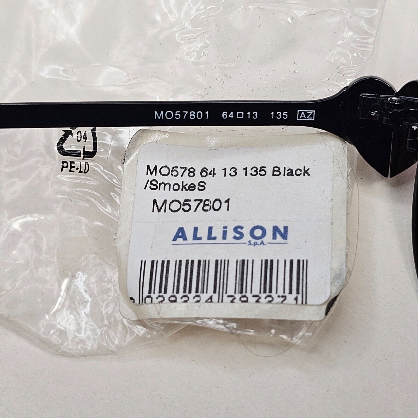 Moschino Sunglasses 2005 Vintage Black Grey Pilot Red Heart MO578 01 101124