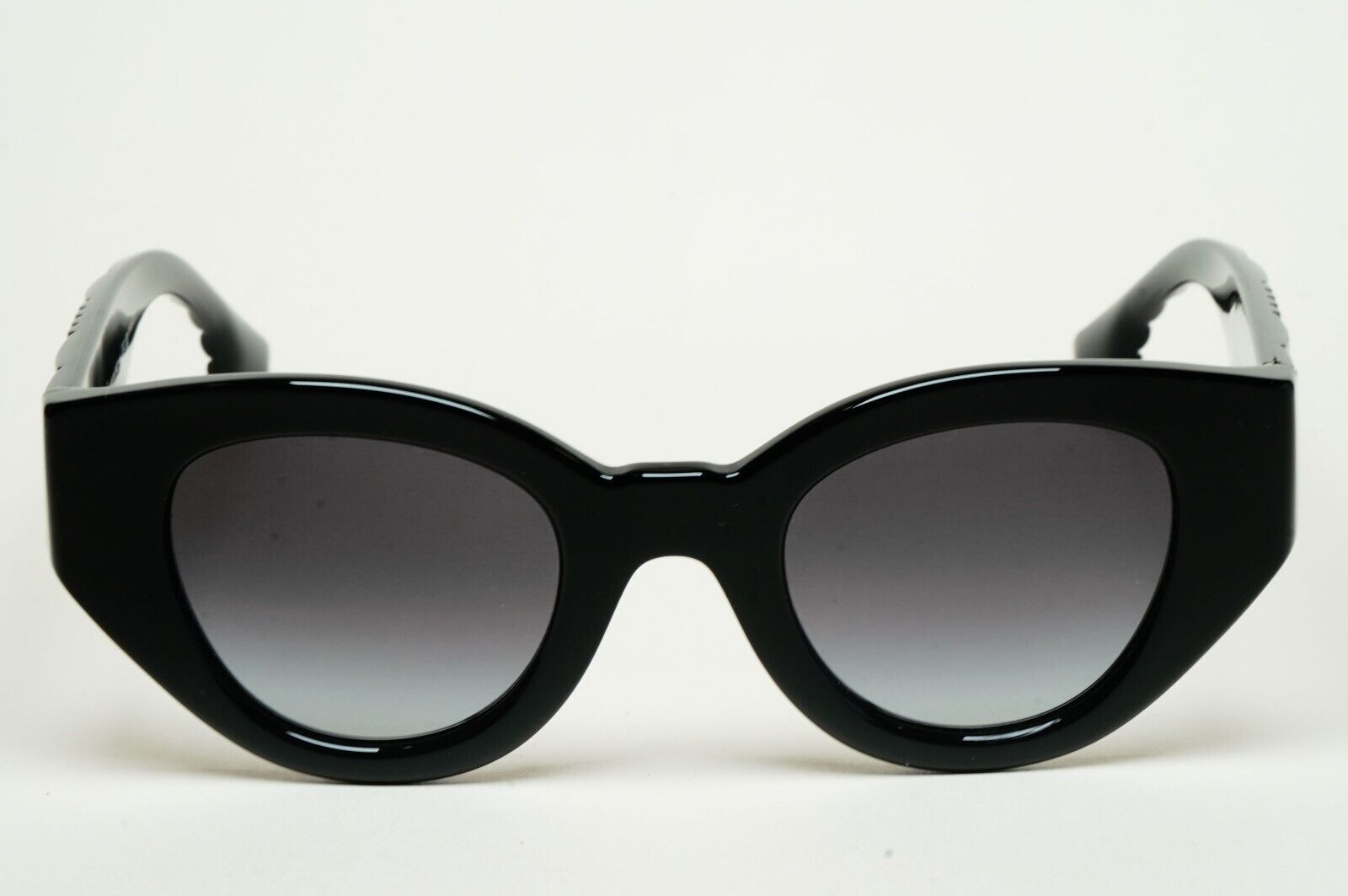 Burberry Sunglasses Meadow Black Gold Grey Gradient BE 4390 3001/8G 47mm