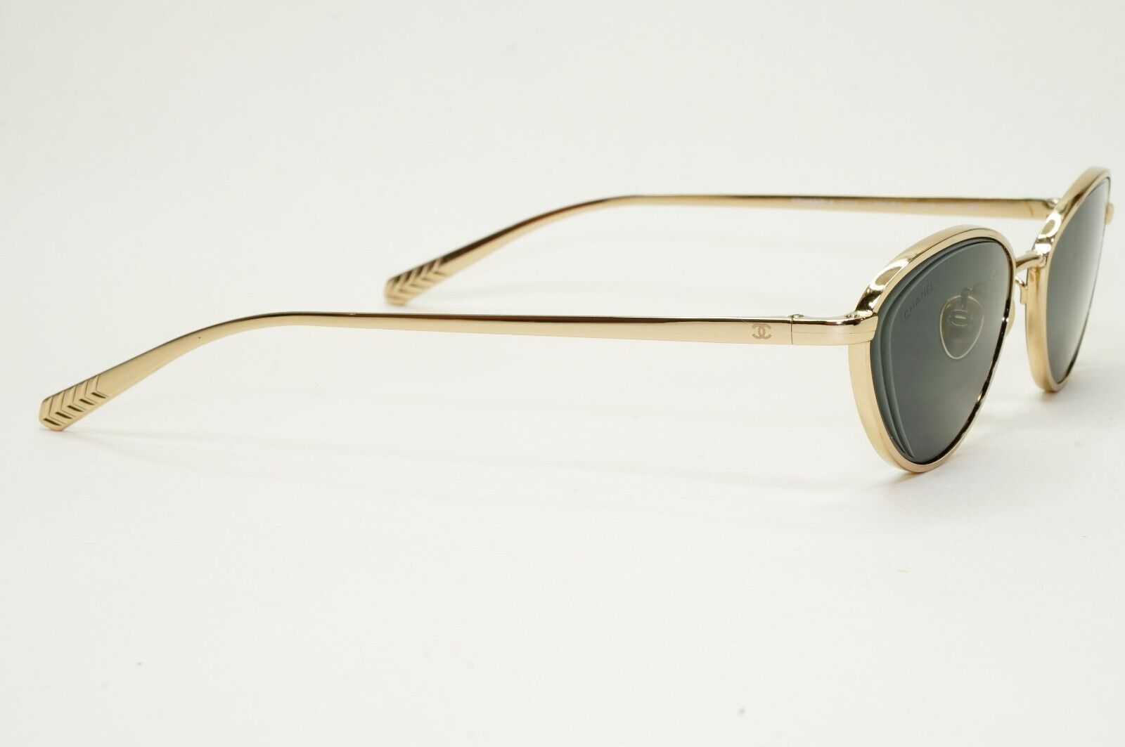 Chanel Sunglasses Gold Black Cat Eye Metal 4255 c.395/S4 55mm