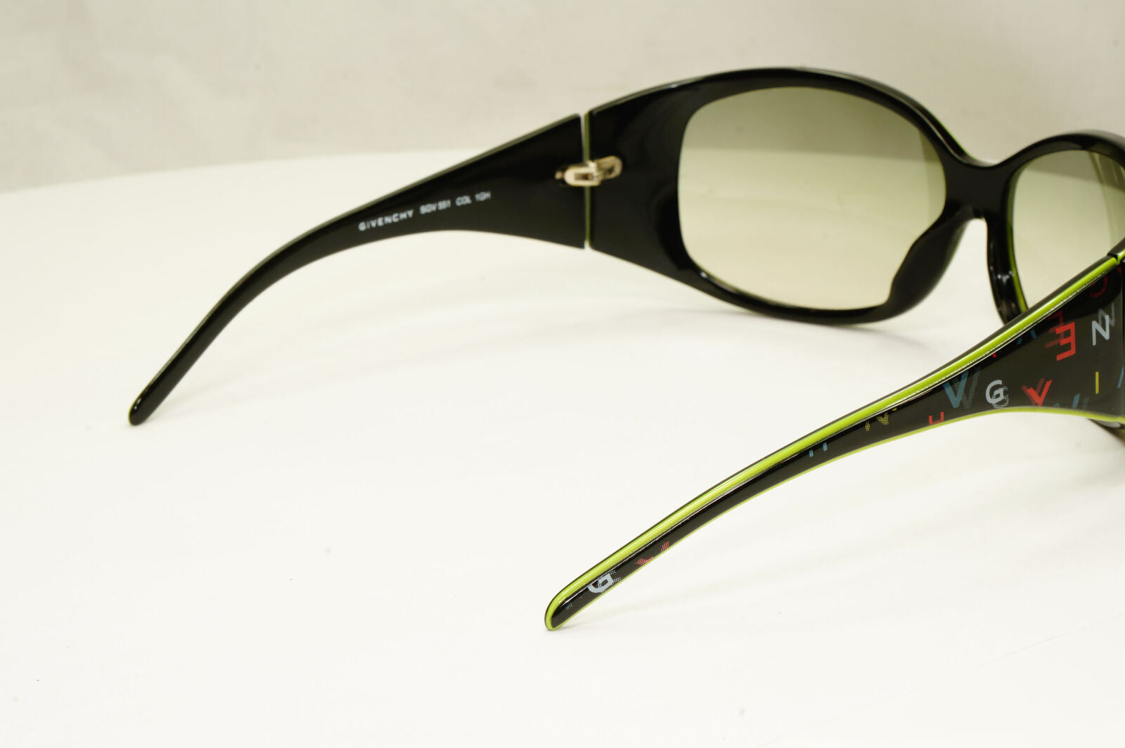Givenchy Black Womens Vintage Designer Sunglasses SGV 551 1GH 36054