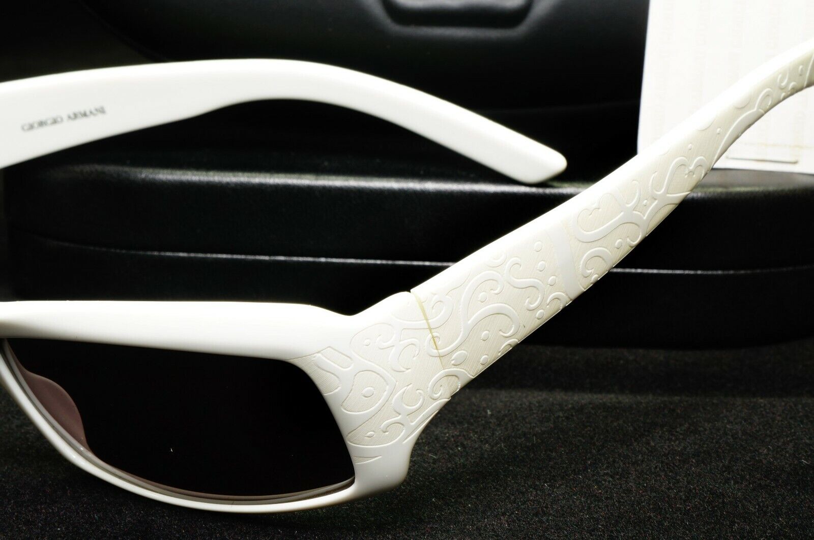 Giorgio Armani Womens Vintage 2002 Sunglasses White Ivory GA 65/S C29 31842