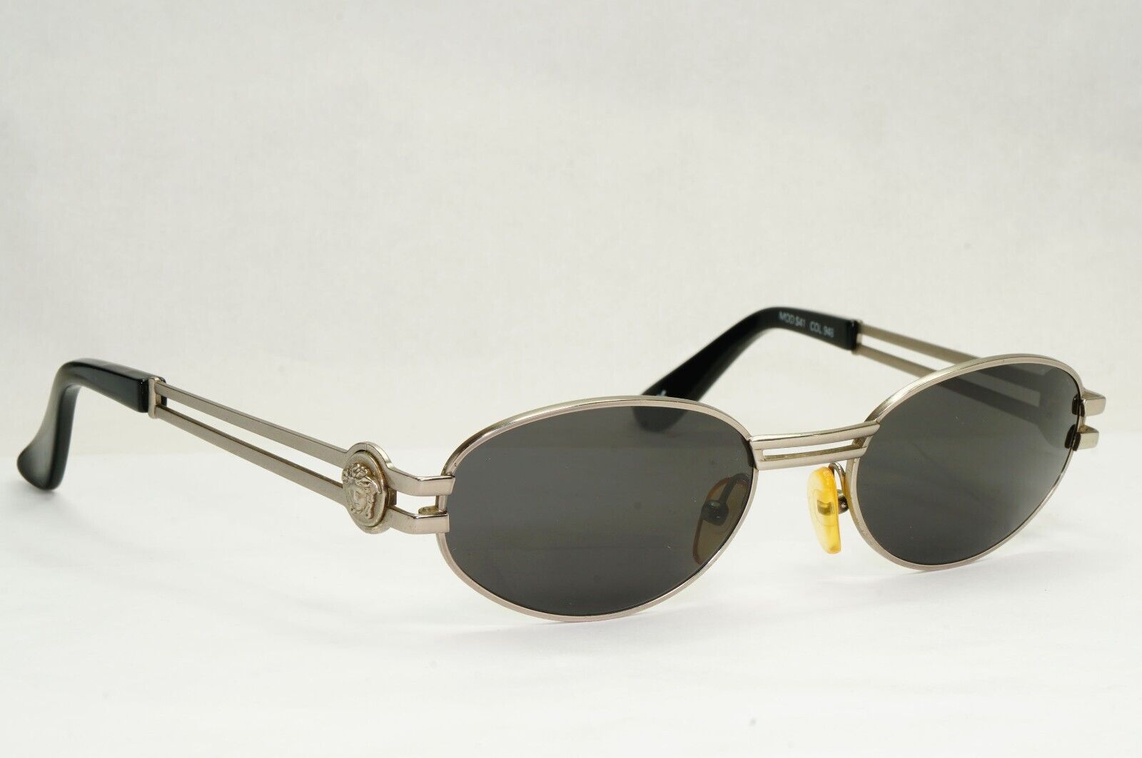 Gianni Versace Sunglasses 1995 Vintage Oval Medusa Gunmetal MOD S41 948 270324
