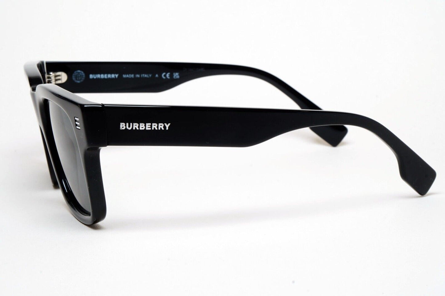 Burberry Sunglasses Hayden Black Square Dark Grey BE 4394 3001/87 54mm
