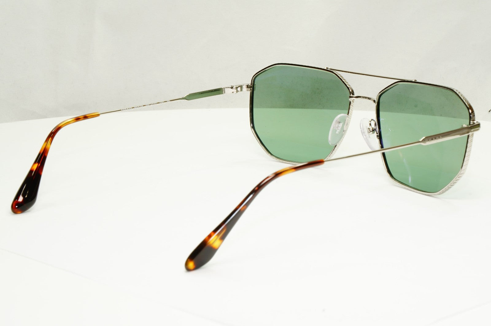 Prada Sunglasses Glass Lens Silver Green Metal Navigator PR64XS SPR 64X 1BC-02D
