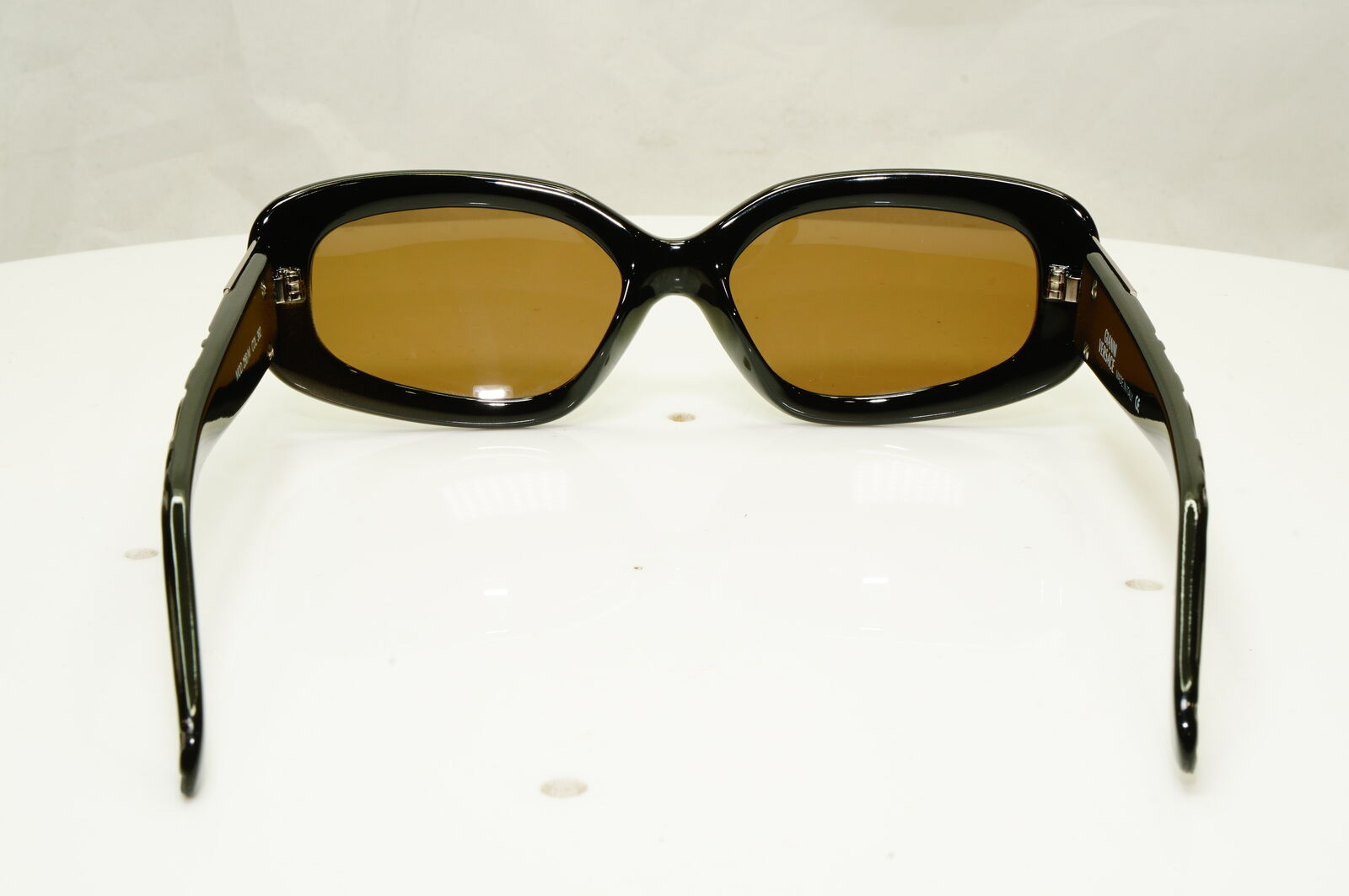 Gianni Versace 1996 Unisex Vintage Brown Medusa Sunglasses MOD 256/M COL 382