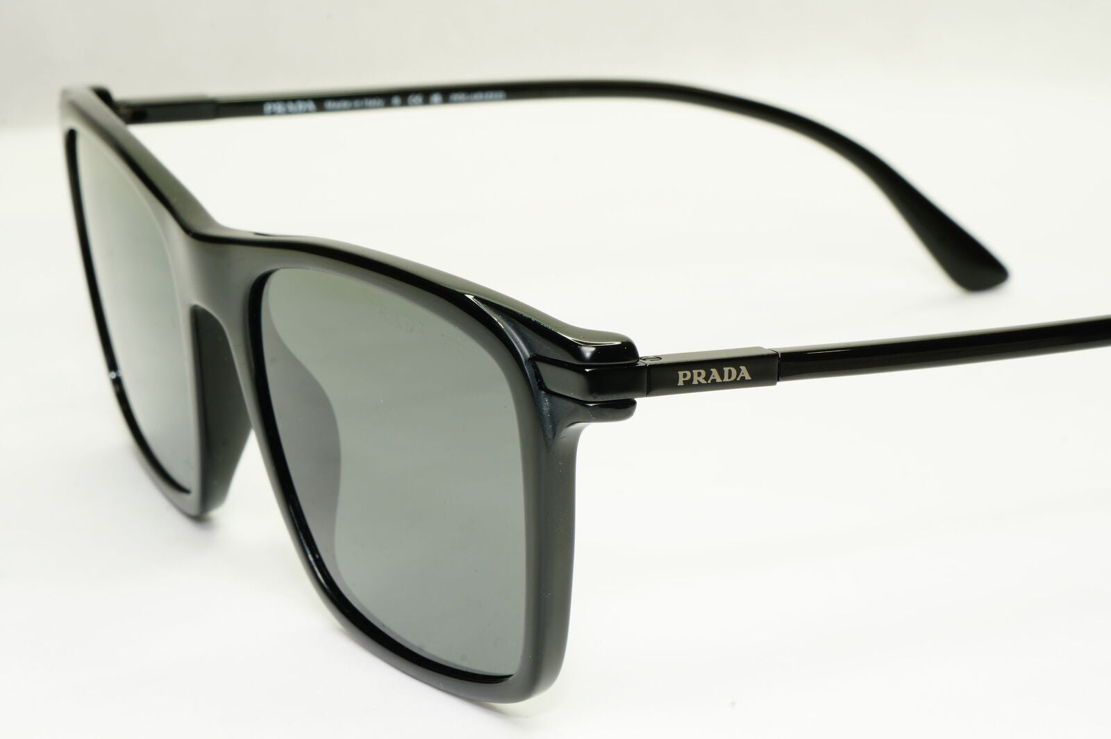 Prada Sunglasses Polarized Glass Lens Black Square Grey PR19XS SPR 19X 07F-08G