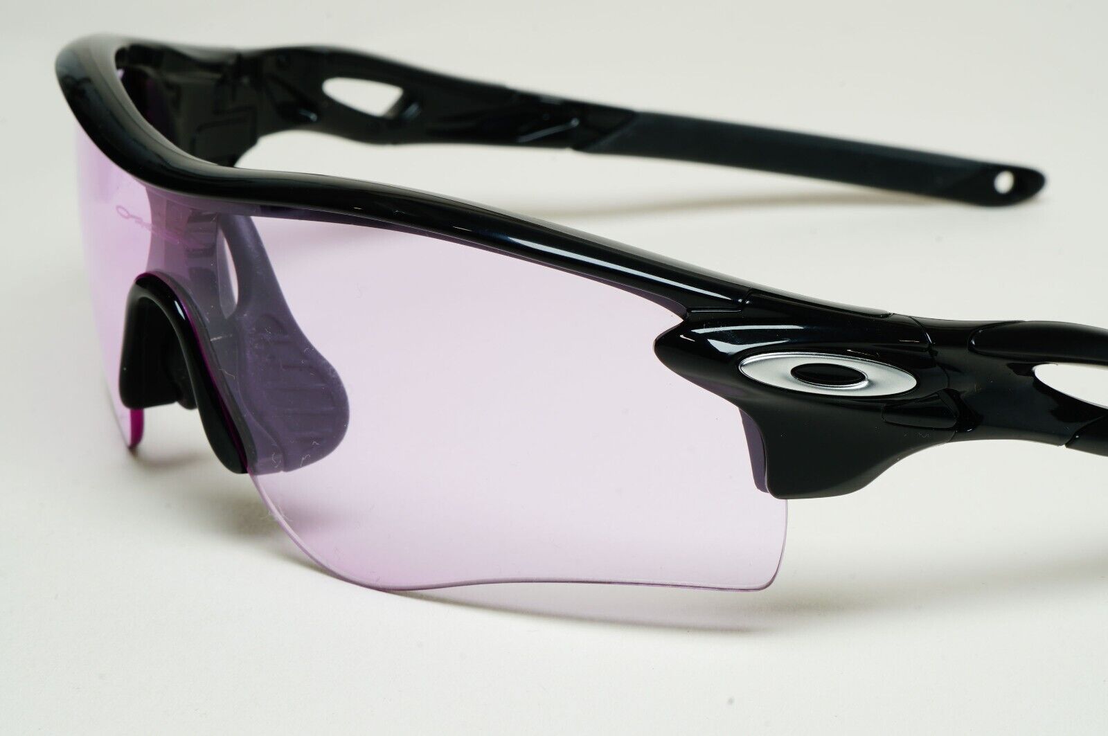 Oakley Sunglasses Radarlock Path (A) Black Prizm Low Light Shield OO 9206 06
