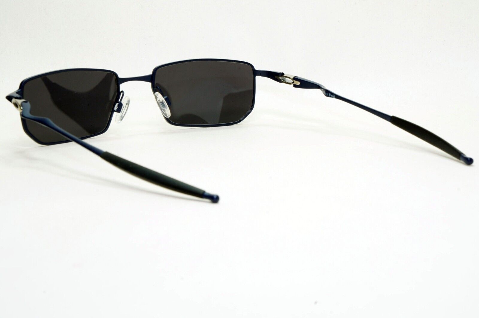 Oakley Sunglasses Outer Foil Dark Navy Matte Black Metal OX 3246 03 51mm