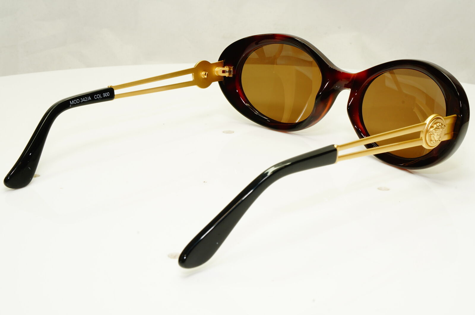 Gianni Versace 1996 Womens Vintage Gold Medusa Sunglasses MOD 342/A COL 900