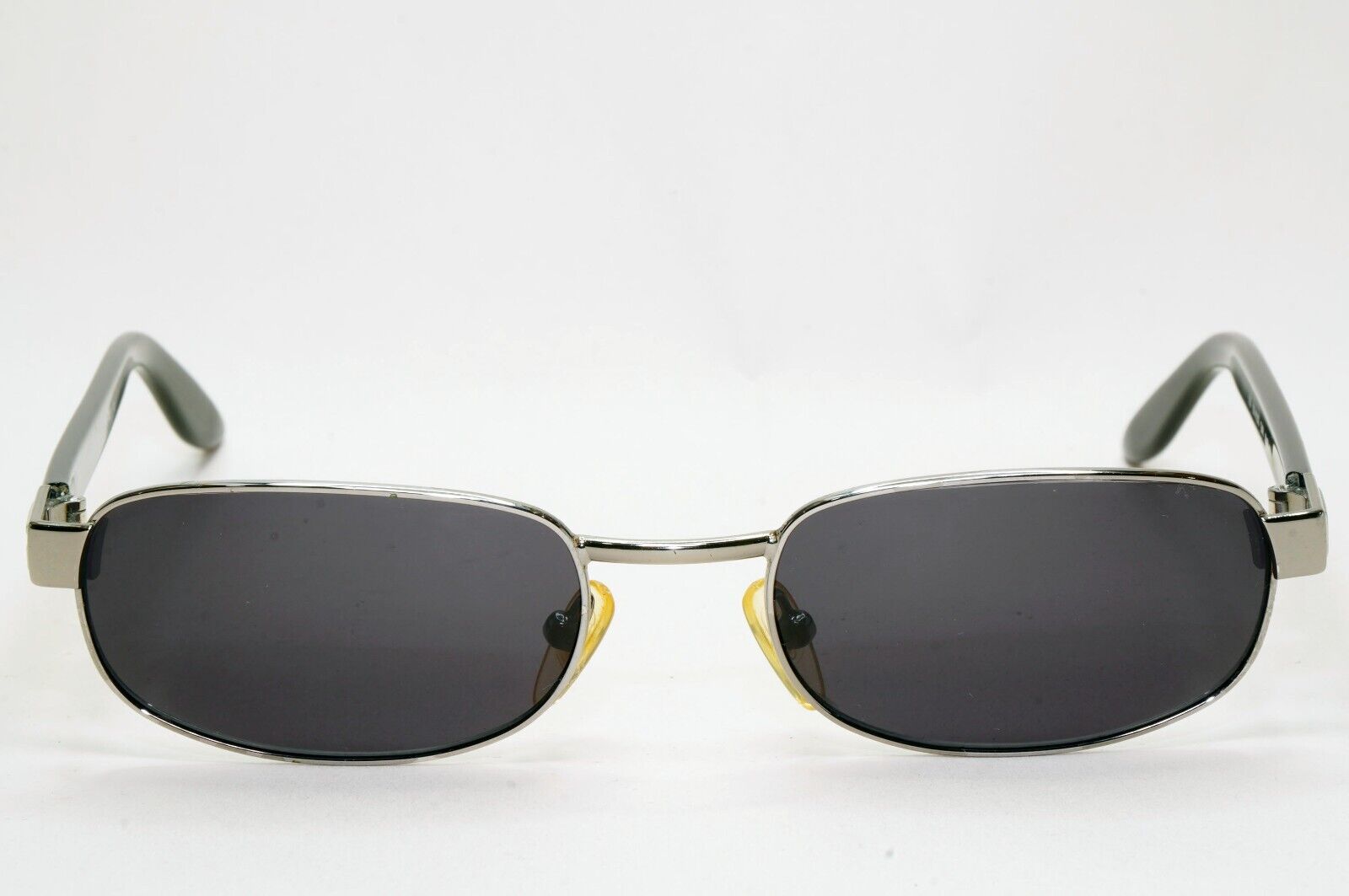 Gucci Sunglasses 1996 Vintage Black Silver Metal Rectangle GG 1639/S E4W 081124