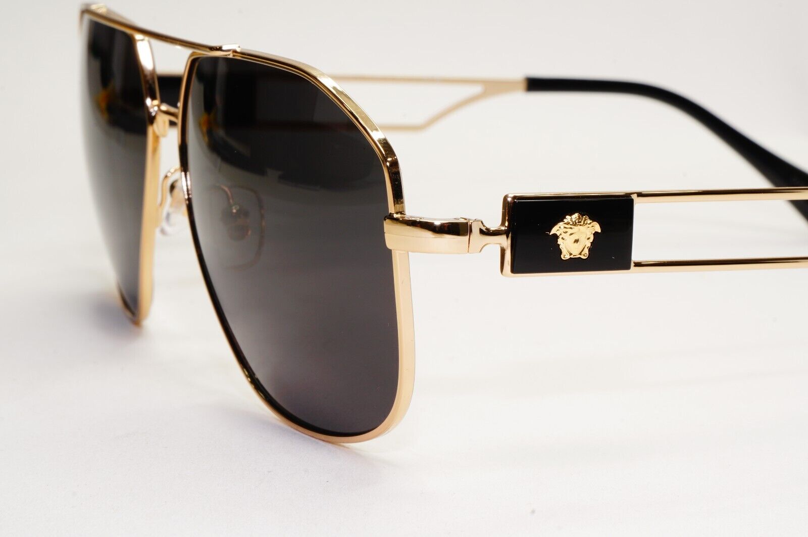 Versace Sunglasses Navigator Black Gold Pilot Metal Medusa MOD VE 1287 1002 59mm