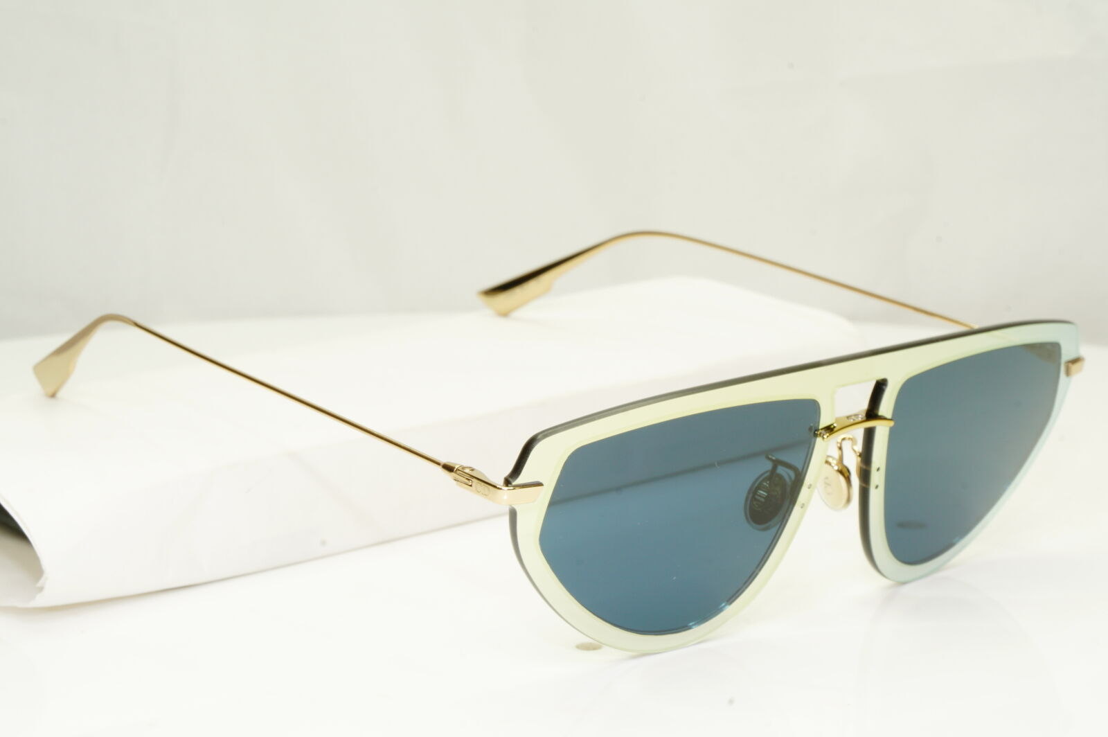 Authentic Dior Womens Sunglasses Gold Blue Ultime 2 LKSA9 Pilot Mirror Fashion