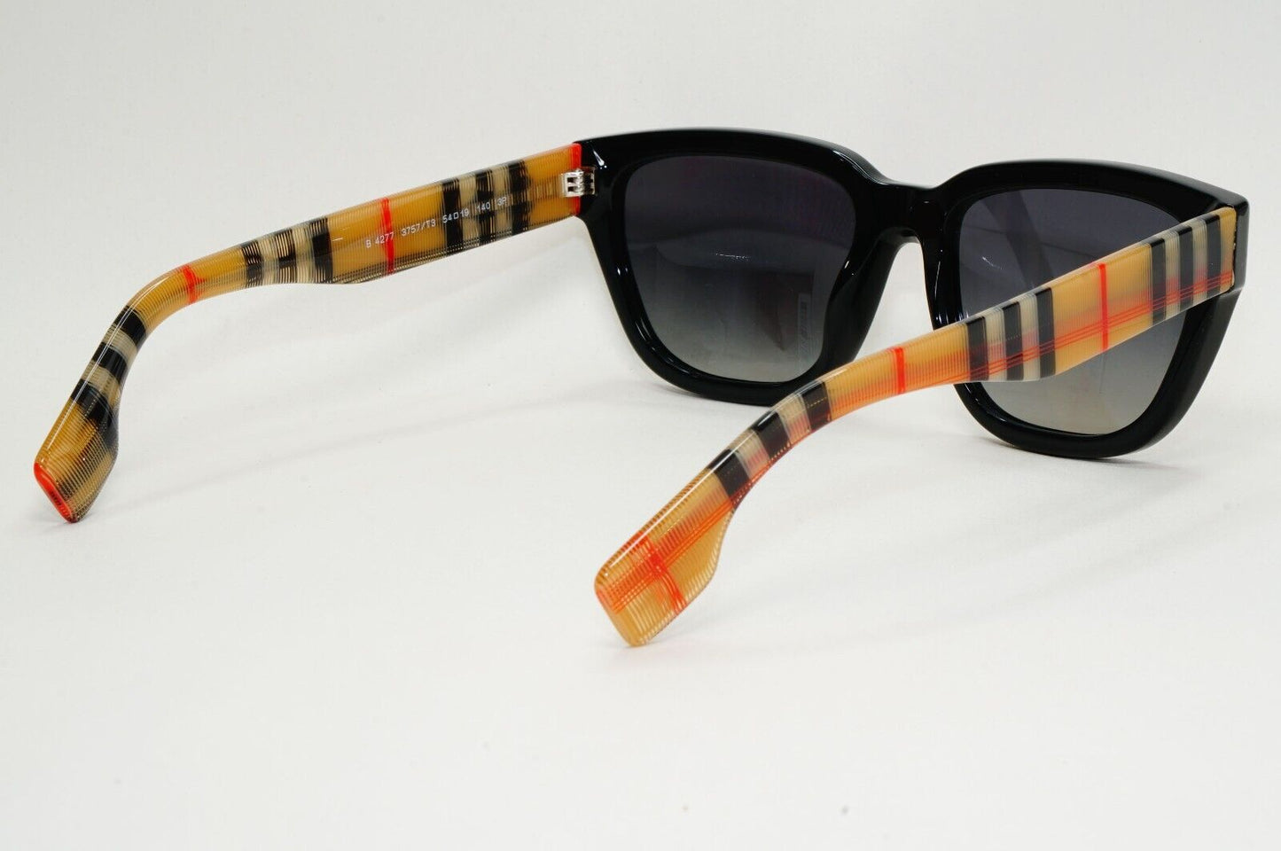 Burberry Sunglasses Polarised Plaid Black Brown Square Mammoth B 4277 3757/T3